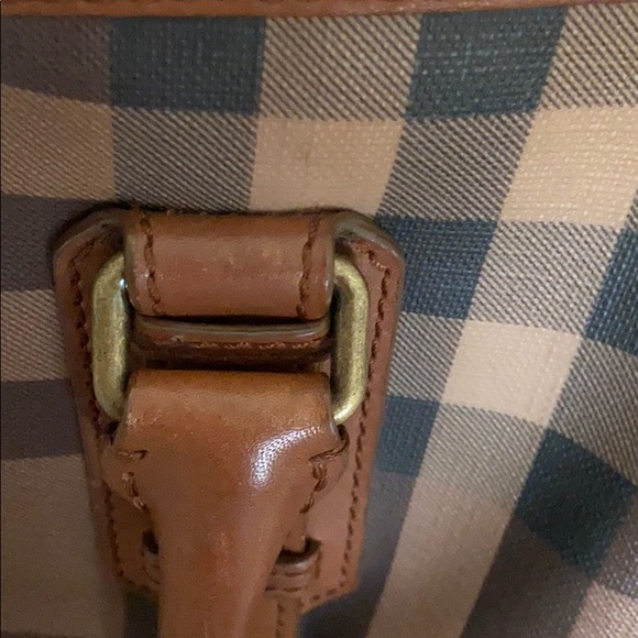 Auth Burberry Smoked Check Northfield Tote - Picture 15 of 16